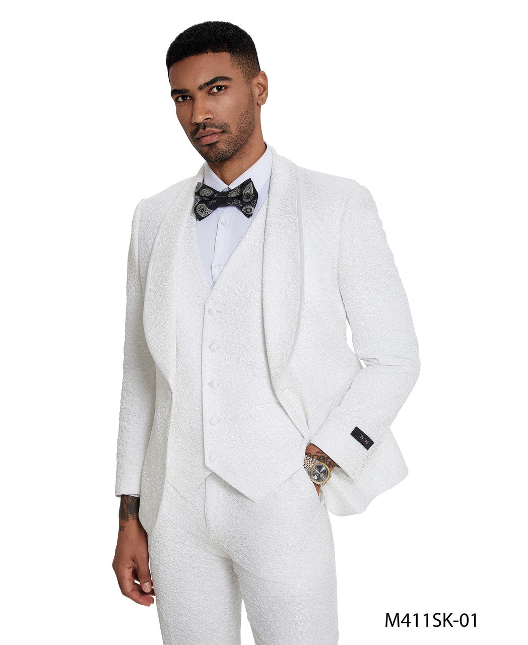 textured paisley three-piece tuxedo in ivory, detail