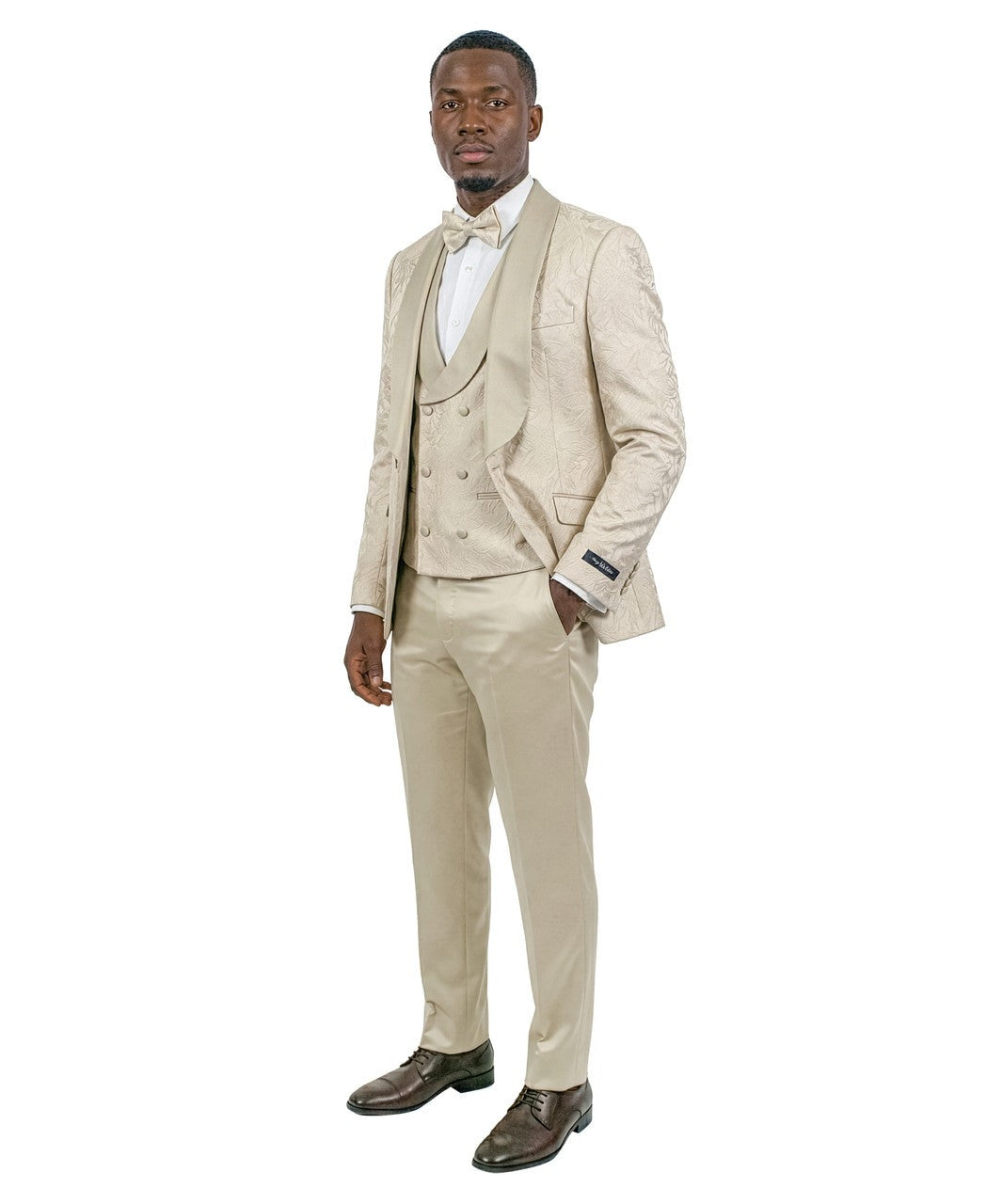 jacquard three-piece tuxedo in ivory, detail